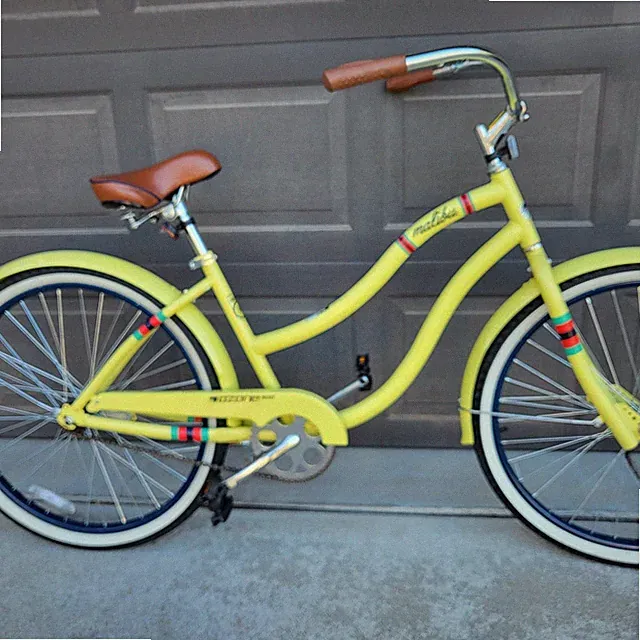 Adult Cruiser Bicycle